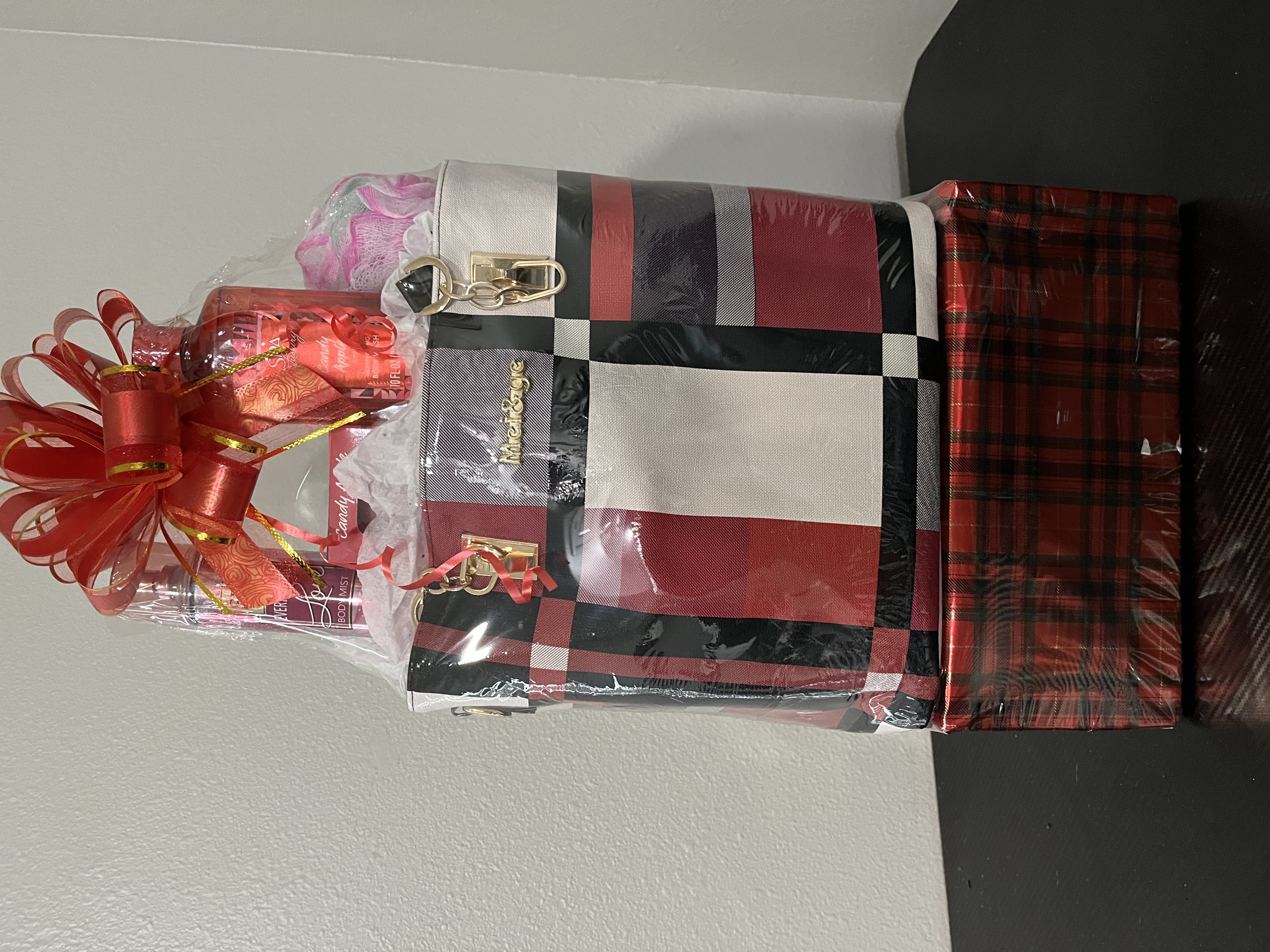 Handcrafted gift basket
